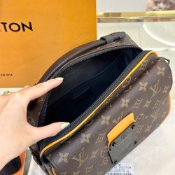 Túi Nam Đeo Chéo Louis Vuitton LV S-Lock Messenger Radiant Sun Màu Nâu Siêu Cấp 22x12x8cm (2)