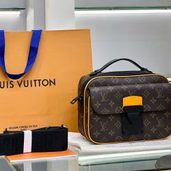 Túi Nam Đeo Chéo Louis Vuitton LV S-Lock Messenger Radiant Sun Màu Nâu Siêu Cấp 22x12x8cm (2)