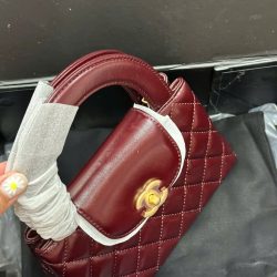 Túi Xách Chanel 23K Kelly Siêu Cấp Nữ Màu Đỏ Khóa Vàng 19x13x7cm (2)