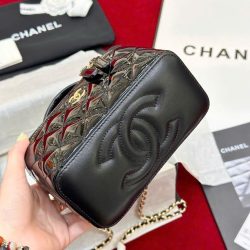 Túi Xách Chanel Vanity Like Auth Nữ Da Bóng Màu Đen 18cm (2)