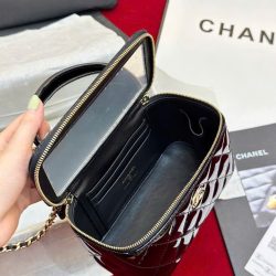 Túi Xách Chanel Vanity Like Auth Nữ Da Bóng Màu Đen 18cm (2)