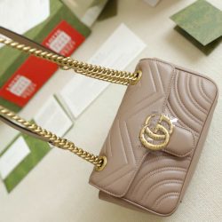 Túi Xách Gucci Marmont Like Auth Nữ Da Bò Màu Be Khoá Vàng 26cm (2)