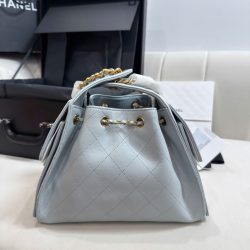 Túi Xách Nữ Chanel Jennie Like Auth Màu Xanh Nhạt Dáng Hobo 26cm (2)