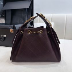 Túi Xách Nữ Chanel Jennie Màu Đỏ Đậm Dáng Hobo Like Auth 26cm (1)