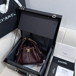 Túi Xách Nữ Chanel Jennie Màu Đỏ Đậm Dáng Hobo Like Auth 26cm (1)