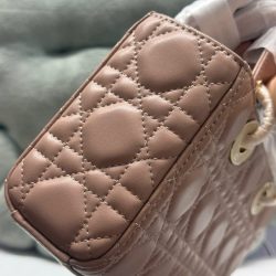 Túi Xách Nữ Dior Lady D-Joy Siêu Cấp Màu Hồng Nhạt Khóa Vàng 22cm (2)