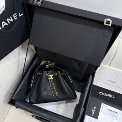 Túi Xách Nữ Siêu Cấp Chanel Jennie Màu Đen Dáng Hobo 26cm (2)
