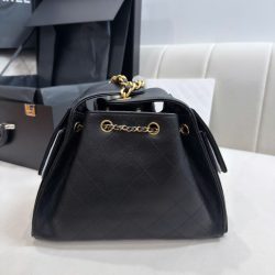 Túi Xách Nữ Siêu Cấp Chanel Jennie Màu Đen Dáng Hobo 26cm (2)