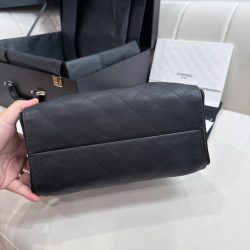 Túi Xách Nữ Siêu Cấp Chanel Jennie Màu Đen Dáng Hobo 26cm (2)