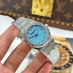 Đồng Hồ Audemars Piguet Royal Oak 77450 Fake Cao Cấp Mặt Tiffany Dây Kim Loại Xưởng OM 34mm (2)