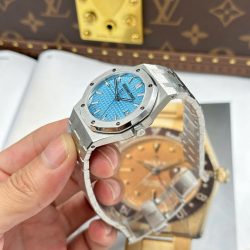 Đồng Hồ Audemars Piguet Royal Oak 77450 Fake Cao Cấp Mặt Tiffany Dây Kim Loại Xưởng OM 34mm (2)