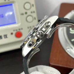 Đồng Hồ Breitling Super Chronomat B01 Mặt Xanh Băng Replica Cao Cấp Nhất