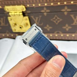 Đồng Hồ Hublot Classic Fusion Replica 1 1 Màu Xanh Blue Trọng Lượng 84 Gram Siêu Nhẹ Xưởng JJZ 42mm (12)