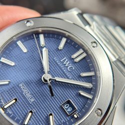 Đồng Hồ IWC Ingenieur Replica Cao Cấp Mặt Số Đen Máy Thuỵ Sỹ Nhà Máy V7 40mm (3)