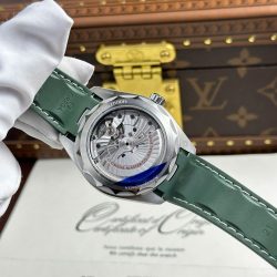 Đồng Hồ Omega Aqua Terra Worldtimer Replica 11 Màu Xanh Lá Cây Dây Cao Su Xưởng VS 43mm (2)
