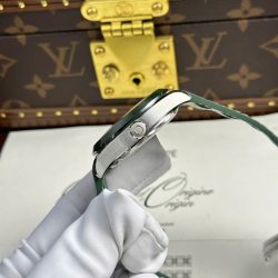 Đồng Hồ Omega Aqua Terra Worldtimer Replica 11 Màu Xanh Lá Cây Dây Cao Su Xưởng VS 43mm (2)