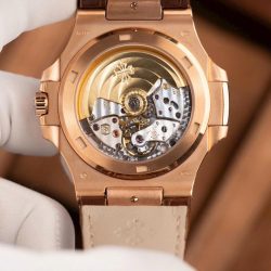 Đồng Hồ Patek Philippe Nautilus 5711R Chế Tác Mặt Xám Dây Da Máy Khắc Xưởng BBF 40mm (2)