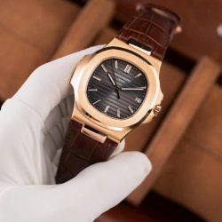 Đồng Hồ Patek Philippe Nautilus 5711R Chế Tác Mặt Xám Dây Da Máy Khắc Xưởng BBF 40mm (2)