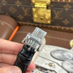 Đồng Hồ Patek Philippe Nautilus 5712 Rep 1 1 Mặt Xanh Blue Dây Da Máy Khắc Xưởng PPF 40mm (2)