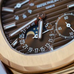 Đồng Hồ Patek Philippe Nautilus 5712R Chế Tác Mặt Nâu Lõi Máy Khắc Xưởng PPF 40mm (2)