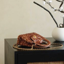 Túi Xách Nữ Chanel Kelly Like Auth Màu Nâu Đính Cườm 20cm (2)