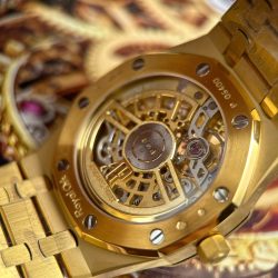 Đồng Hồ Audemars Piguet Replica Cao Cấp Royal Oak Jumbo Extra-thin Openworked 16204 Mặt Lộ Cơ Mạ Vàng Xưởng ZF 39mm (2)