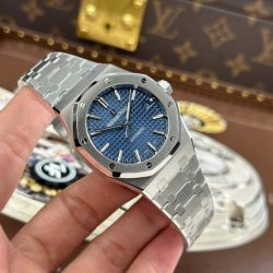 Đồng Hồ Audemars Piguet Royal Oak 15450 Rep 11 Mặt Xanh Dương Máy Cơ Thụy Sỹ Nhà Máy ZF 37mm (2)