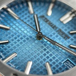 Đồng Hồ Audemars Piguet Royal Oak 15510BC Replica 11 Mặt Xanh Băng Máy Cơ Tự Động Nhà Máy ZF 41mm (2)