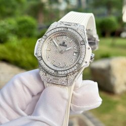 Đồng Hồ Hublot Big Bang One Click Màu Trắng Chế Tác Đính Full Kim Cương Moissanite 39mm (2)
