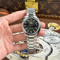Đồng Hồ Omega Seamaster Aqua Terra 150M Rep 11 Mặt Xanh Lá Cây Cọc Số Vàng Nhà Máy VS 41mm (2)
