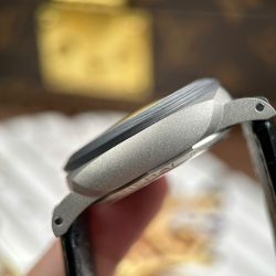 Đồng Hồ Panerai Luminor GMT PAM1096 Replica 11 Automatic Movement Nhà Máy VS 42mm (2)