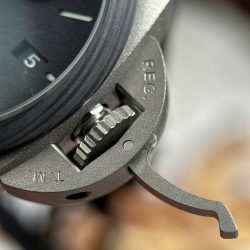 Đồng Hồ Panerai Luminor GMT PAM1096 Replica 11 Automatic Movement Nhà Máy VS 42mm (2)