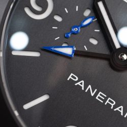 Đồng Hồ Panerai Luminor GMT PAM1176 Replica 11 Vỏ Carbon Dây Vải Nato Xưởng VS 44mm (1)