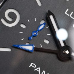 Đồng Hồ Panerai Luminor GMT PAM1176 Replica 11 Vỏ Carbon Dây Vải Nato Xưởng VS 44mm (1)