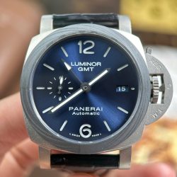 Đồng Hồ Panerai Luminor GMT PAM1279 Replica 11 Vỏ Titanium Máy Cơ Tự Động Xưởng VS 42mm (2)