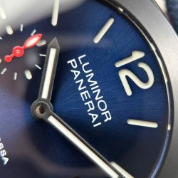 Đồng Hồ Panerai Luminor Quaranta PAM1408 Replica 11 Mặt Xanh Máy Cơ Thụy Sỹ Nhà Máy VS 40mm (2)