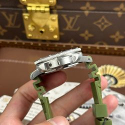 Đồng Hồ Panerai Submersible PAM01055 Replica 11 Màu Xanh Lá Cây Máy Cơ Thụy Sỹ Nhà Máy VS 42mm (2)