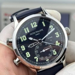 Đồng Hồ Patek Philippe Calatrava Pilot Travel Time 5524G Rep 11 Màu Xanh Dương 42mm (1)