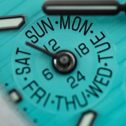 Đồng Hồ Patek Philippe Nautilus 5740 Replica 11 Mặt Tiffany Máy Cơ Thụy Sỹ 40mm (1)