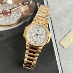 Đồng Hồ Patek Philippe Nautilus 7118 Replica 11 Mặt Trắng Viền Đính Kim Cương Moissanite 35 (2)