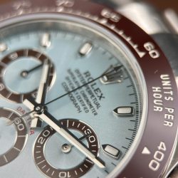 Đồng Hồ Rolex Cosmograph Daytona 116506 Replica 11 Mặt Xanh Băng Trọng Lượng 171 Grams Xưởng VS 40mm (2)
