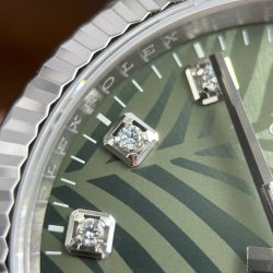 Đồng Hồ Rolex DateJust 126234 Replica Cao Cấp Mặt Xanh Họa Tiết Lá Cây Cọc Số Đá Xưởng VS 36mm (2)