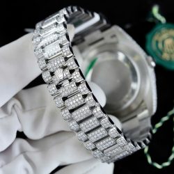 Đồng Hồ Rolex DateJust Cọc Số La Mã Replica 11 Đính Full Kim Cương Moissanite Hong Kong 41mm (2)