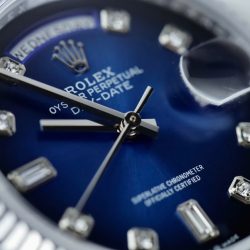 Đồng Hồ Rolex Day-Date 128239 Replica 11 Mặt Xanh Ombre Trọng Lượng ~157 Gram Xưởng QF 36mm (1)