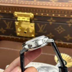 Panerai Luminor Quaranta PAM1365 Rep Cao Cấp Mặt Đen Dây Da Nhà Máy VS 40mm (2)