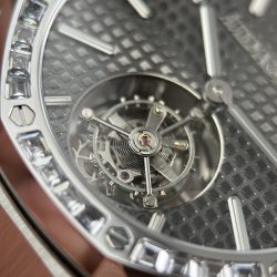 Đồng Hồ Audemars Piguet Replica 11 Royal Oak Selfwinding Flying Tourbillon 26730BC Mặt Xám Đính Đá Baguette 41mm (2)
