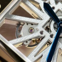 Đồng Hồ Cartier Santos Rep Cao Cấp Mặt Lộ Cơ Viền Vàng Dây Kim Loại 39 (1)