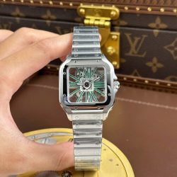 Đồng Hồ Cartier Santos Replica 11 Mặt Lộ Cơ Cọc Số Màu Xanh Lá Cây 39 (2)