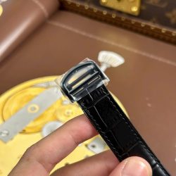 Đồng Hồ Cartier Santos Replica 11 Mặt Số Lộ Cơ Dây Da Màu Đen 39 (2)