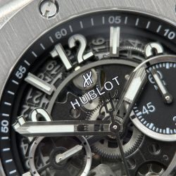 Đồng Hồ Hublot Big Bang Unico Titanium Rep 11 Màu Đen Máy Chronograph 44mm (2)